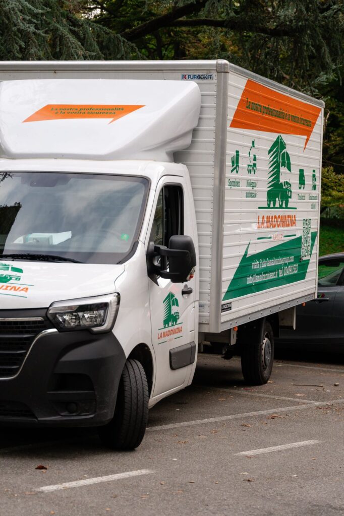 traslochi a cucciago